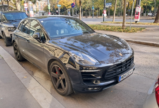 Porsche 95B Macan GTS MkI