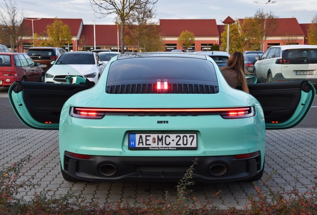 Porsche 992 Carrera 4 GTS MkI