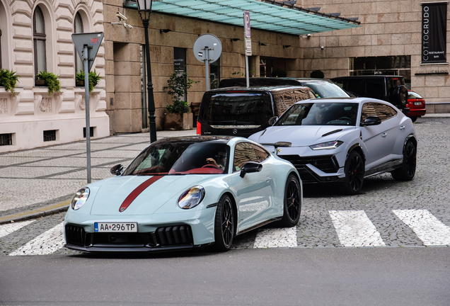 Porsche 992 Carrera 4 GTS MkII