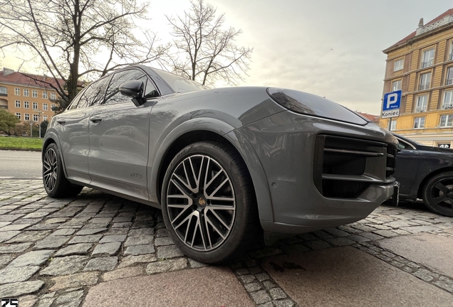 Porsche 9YA Cayenne GTS MkII