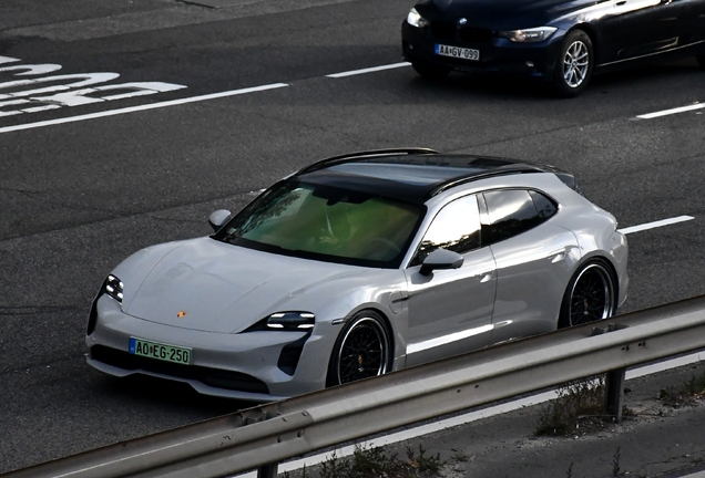 Porsche Taycan GTS Sport Turismo