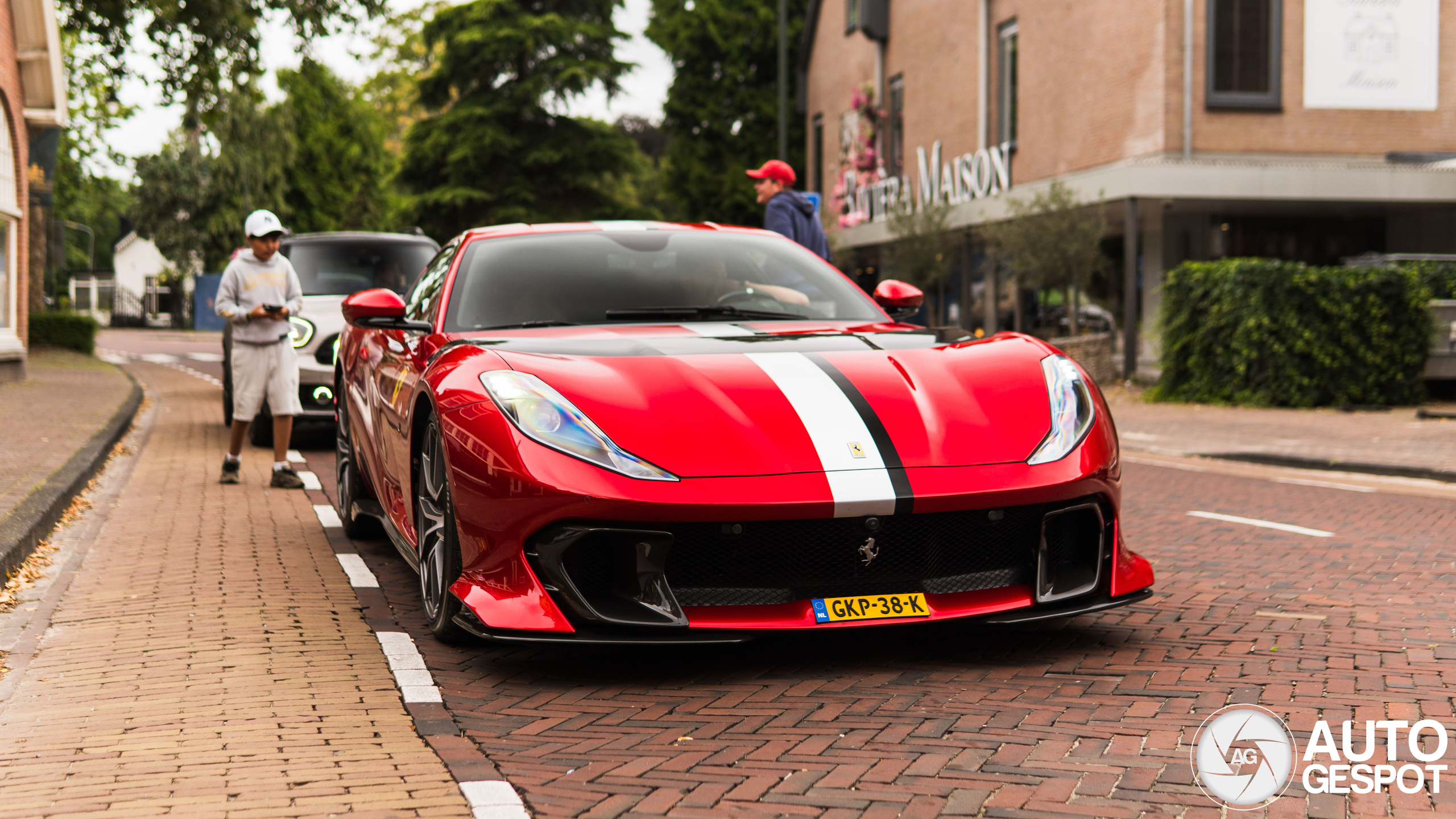 Ferrari 812 Competizione