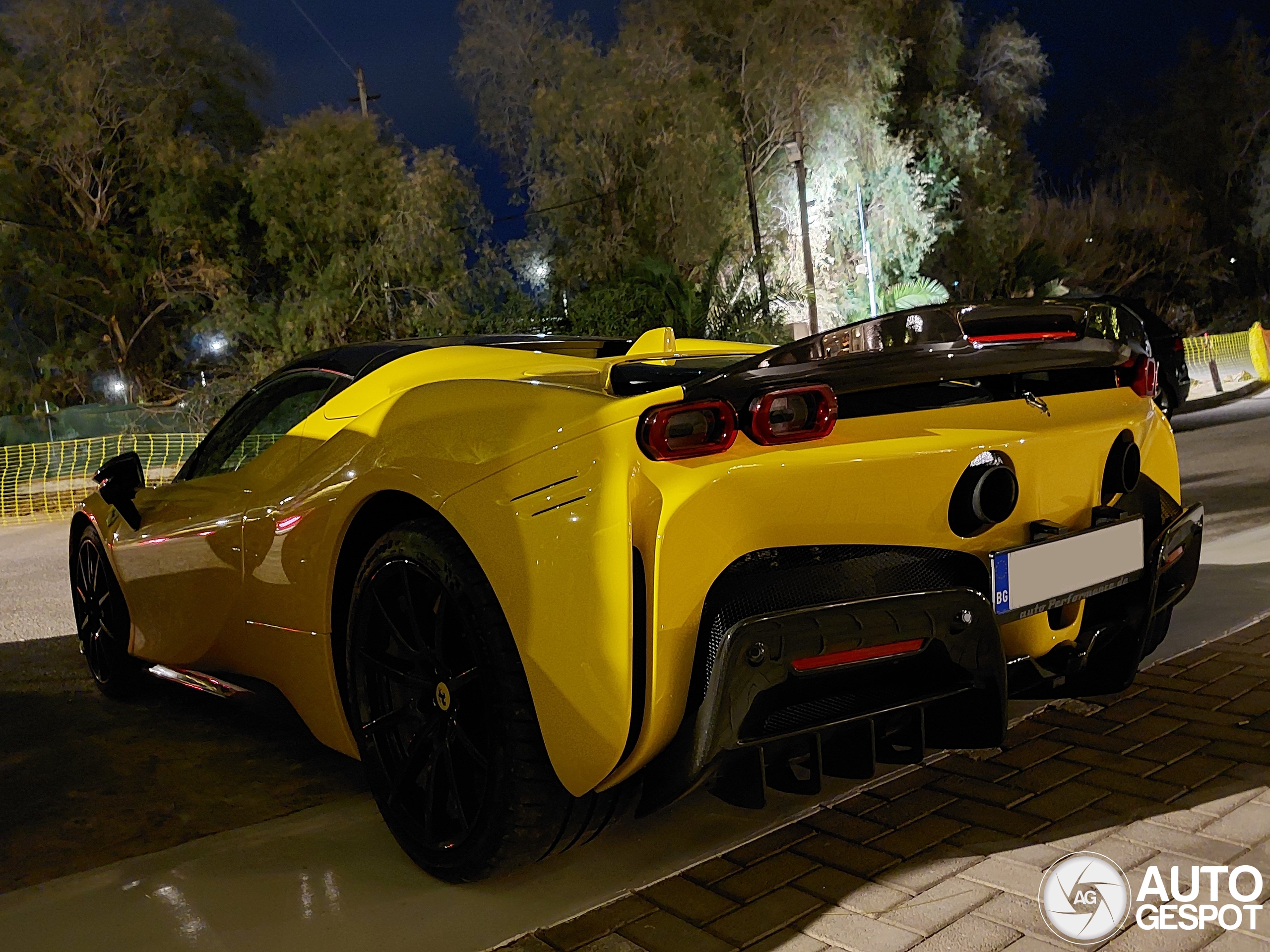 Ferrari SF90 Stradale Assetto Fiorano