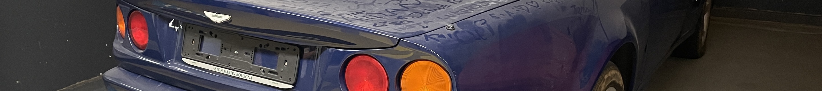 Aston Martin V8 Vantage 1994-1999