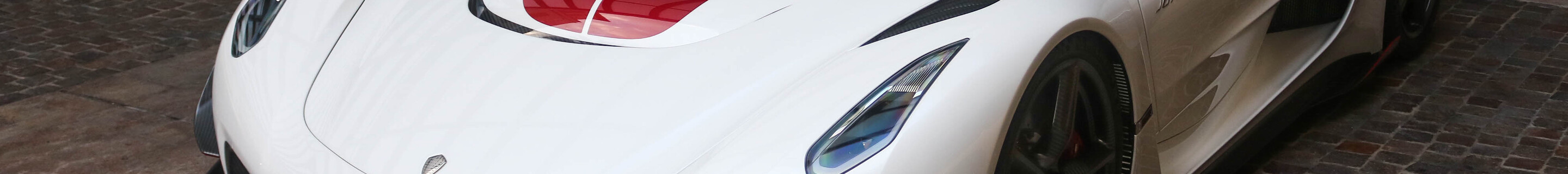 Koenigsegg Jesko Attack