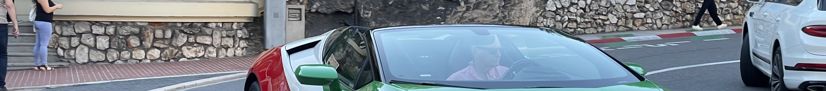 Lamborghini Huracán LP640-4 EVO Spyder