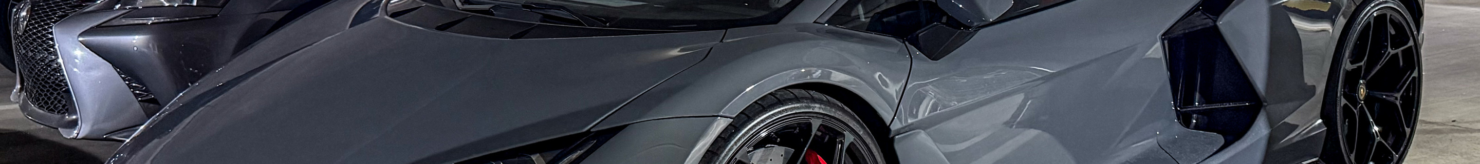 Lamborghini Revuelto