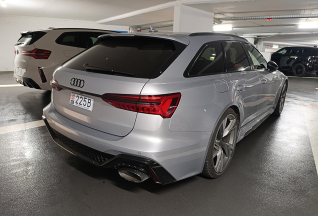Audi RS6 Avant C8