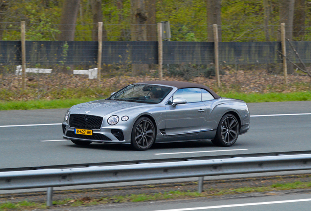 Bentley Continental GTC V8 2020