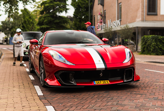 Ferrari 812 Competizione