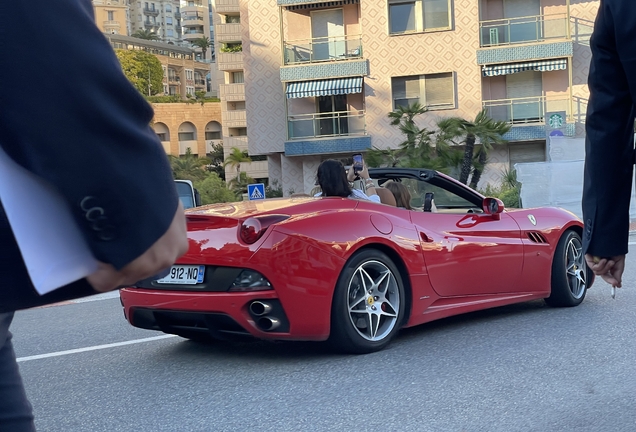 Ferrari California
