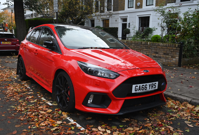Ford Focus RS MkIII Race Red Edition