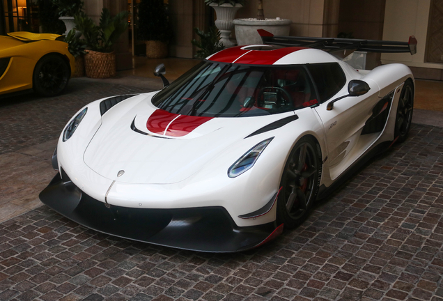 Koenigsegg Jesko Attack