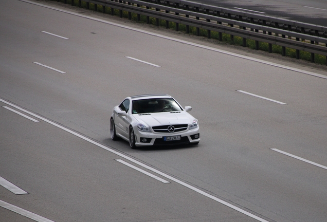Mercedes-Benz SL 63 AMG