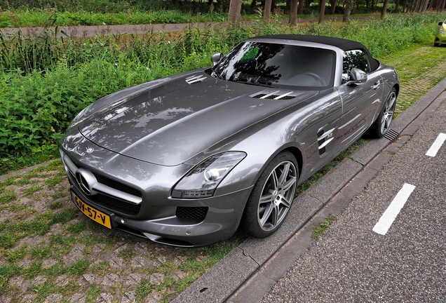 Mercedes-Benz SLS AMG Roadster