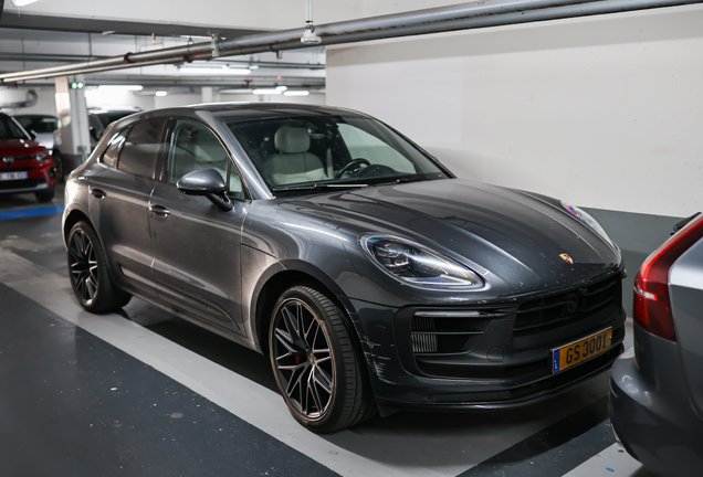 Porsche 95B Macan GTS MkIII