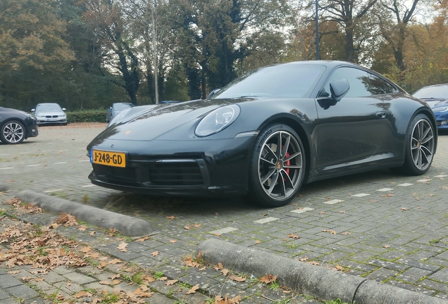 Porsche 992 Carrera 4S MkI