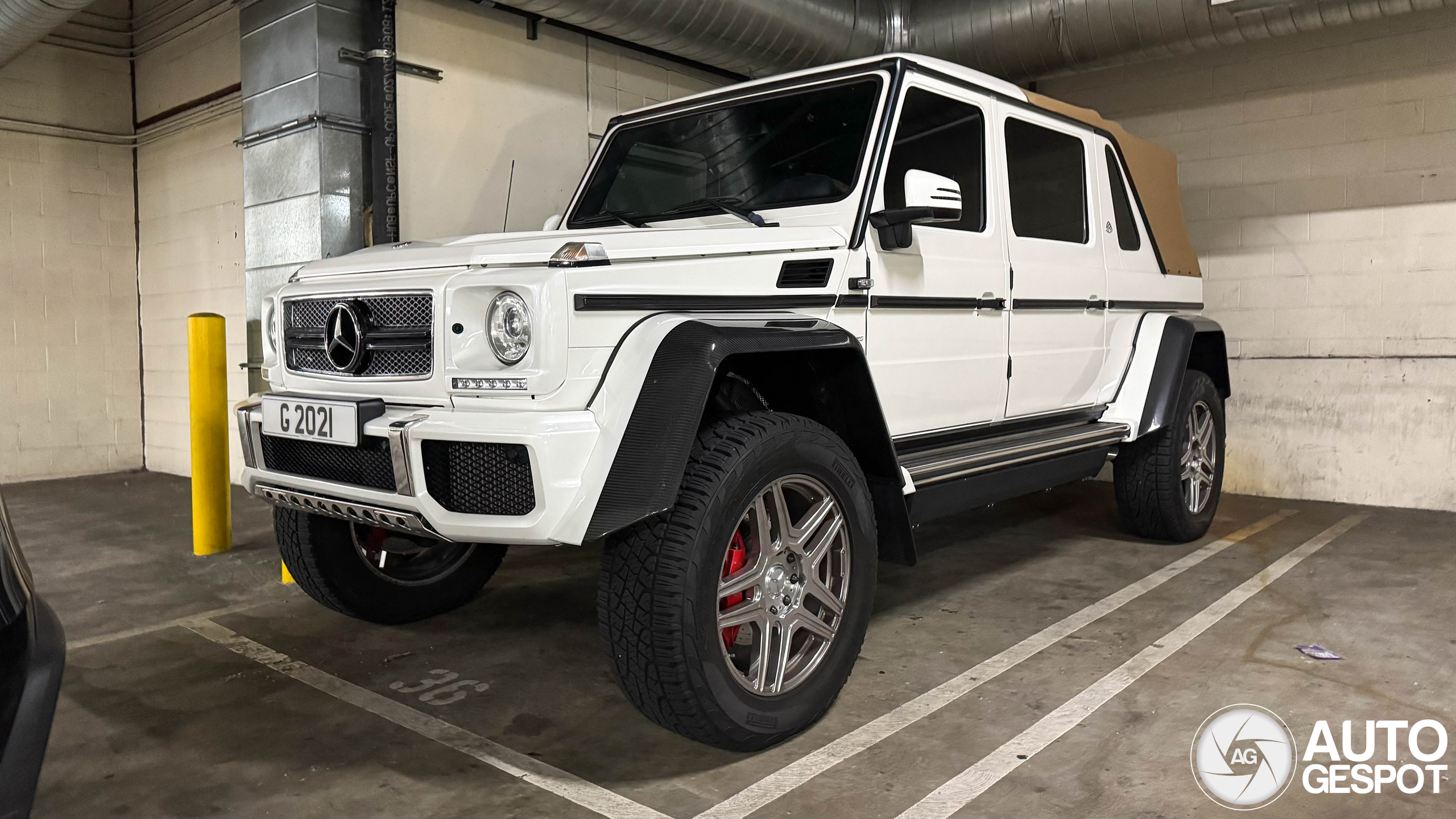 Mercedes-Maybach G 650 Landaulet W463
