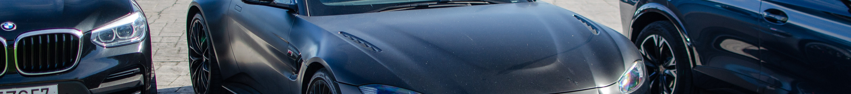 Aston Martin V8 Vantage Formula 1 Edition Roadster