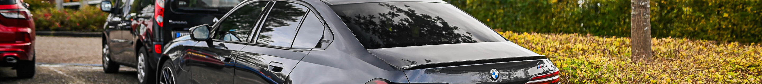 BMW M5 G90