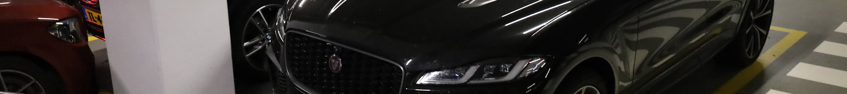 Jaguar F-PACE SVR 2021