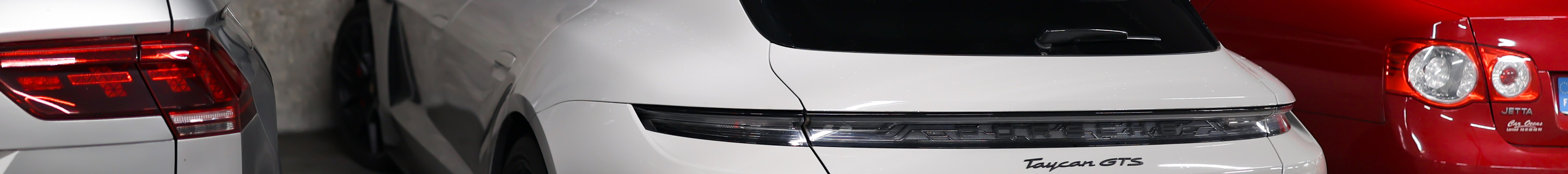 Porsche Taycan GTS Sport Turismo