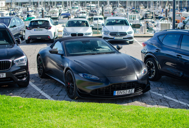 Aston Martin V8 Vantage Formula 1 Edition Roadster