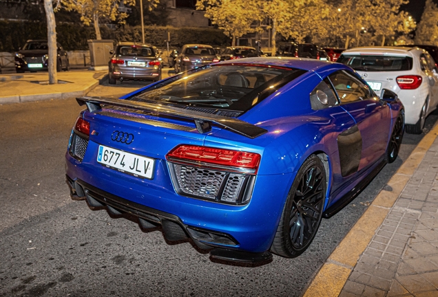 Audi R8 V10 Plus 2015