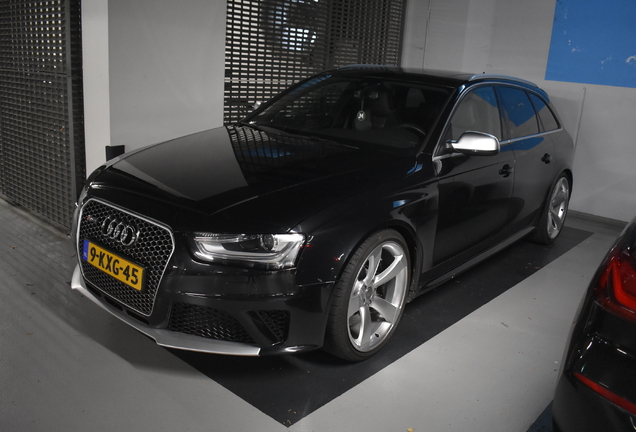 Audi RS4 Avant B8