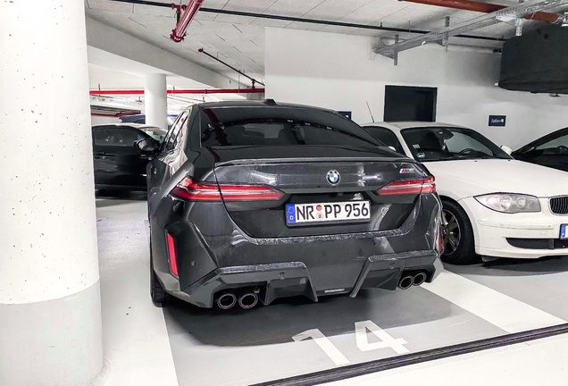 BMW M5 G90