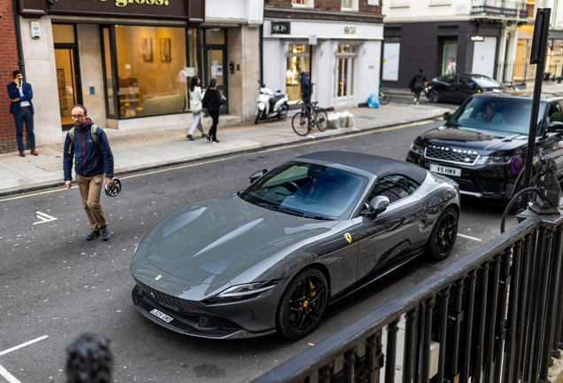 Ferrari Roma Spider