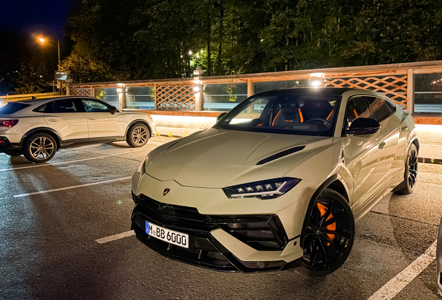 Lamborghini Urus S