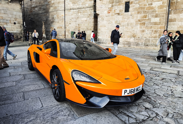 McLaren 570GT