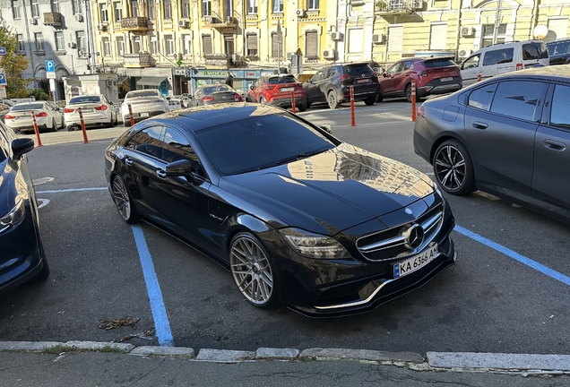 Mercedes-Benz CLS 63 AMG C218