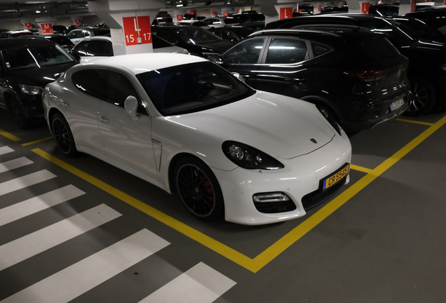 Porsche 970 Panamera Turbo MkI