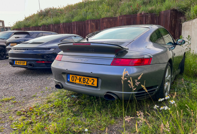 Porsche 996 Turbo