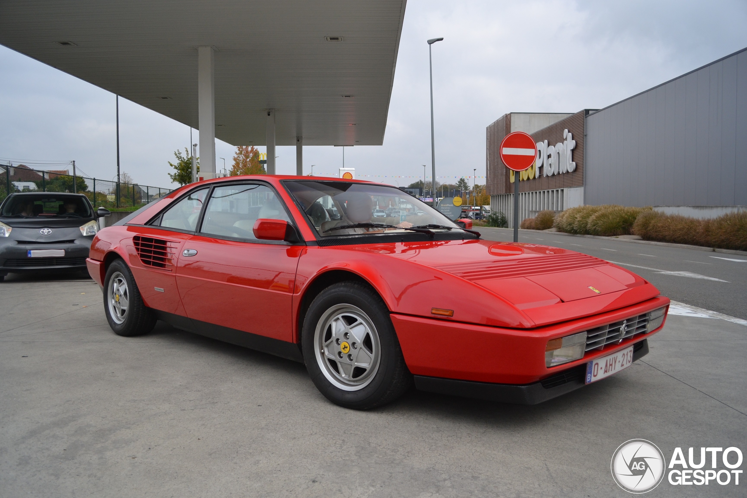 Ferrari Mondial 3.2