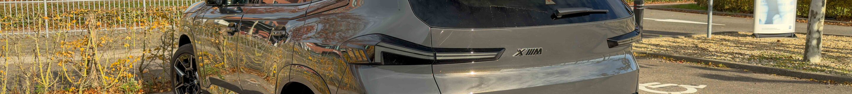 BMW XM G09