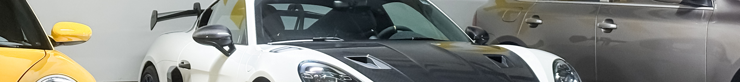 Porsche 718 Cayman GT4 RS Weissach Package