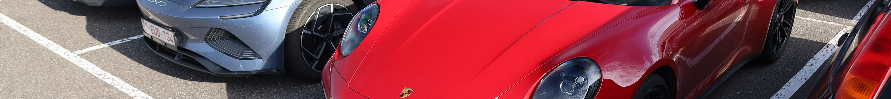 Porsche 992 Carrera 4 GTS Cabriolet MkI