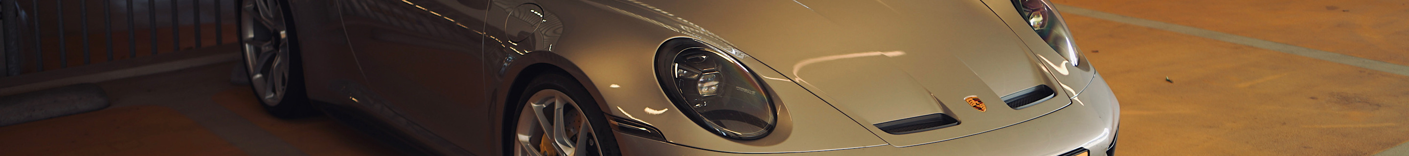 Porsche 992 GT3 Touring MkI