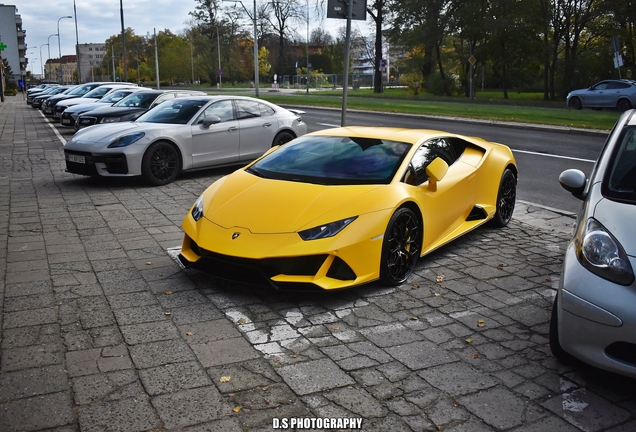 Lamborghini Huracán LP640-4 EVO