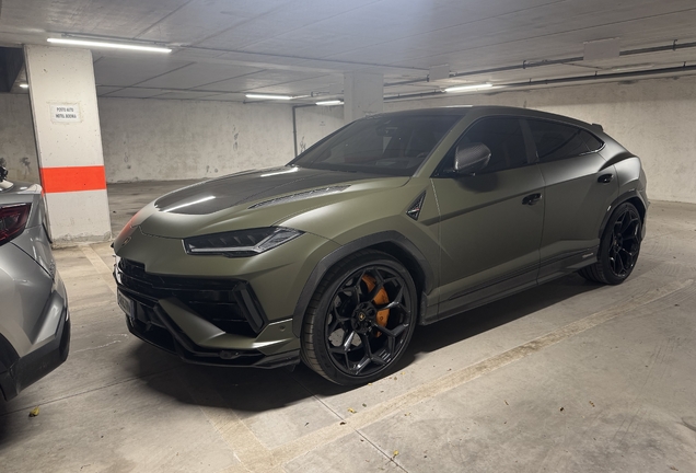 Lamborghini Urus Performante