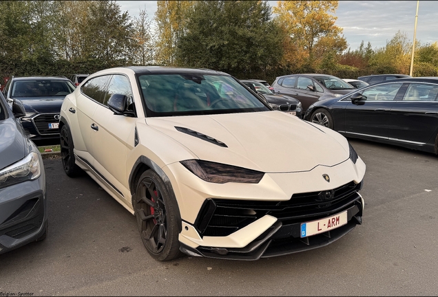 Lamborghini Urus Performante