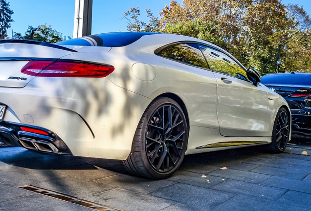 Mercedes-AMG S 63 Coupé C217