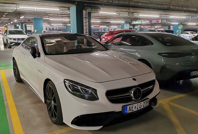 Mercedes-AMG S 63 Coupé C217