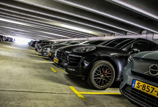 Porsche 95B Macan GTS MkI