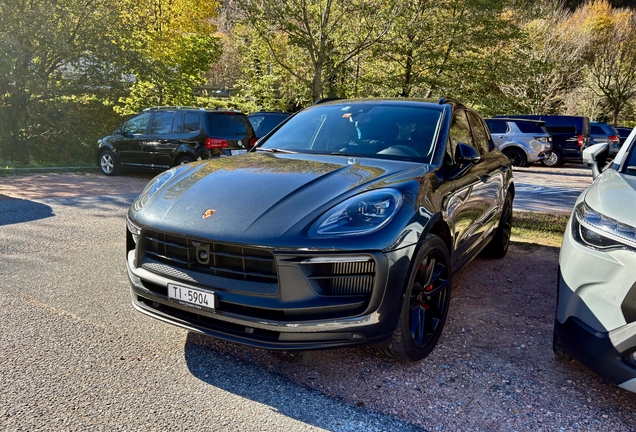 Porsche 95B Macan GTS MkIII