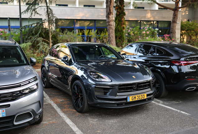 Porsche 95B Macan GTS MkIII