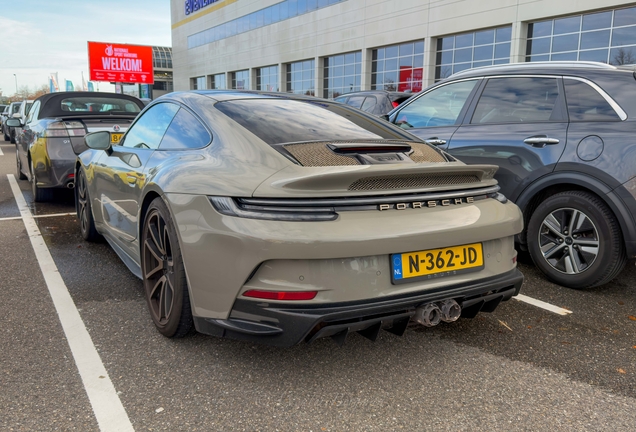 Porsche 992 Carrera S MkI Brute DNA